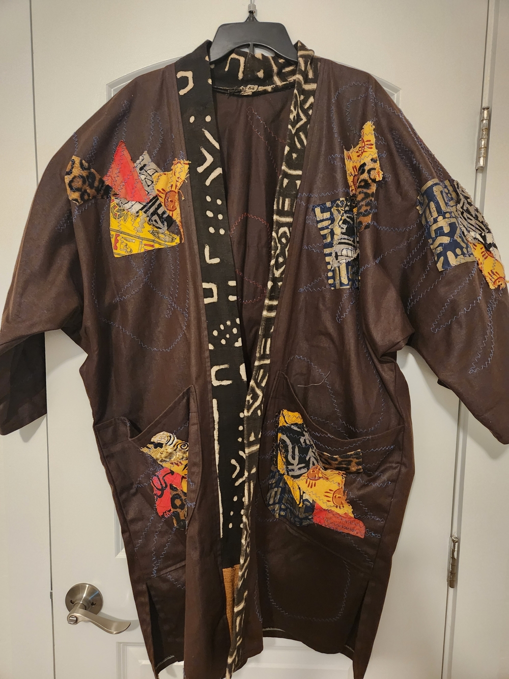 Vintage-Inspired Men's Brown Patchwork Kimono Coat